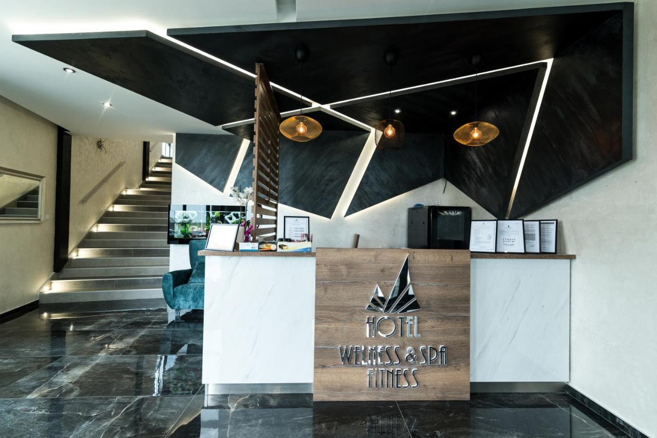 Hotel Euforia Lounge Šabac Exteriör bild