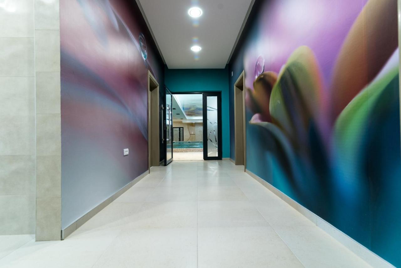 Hotel Euforia Lounge Šabac Exteriör bild